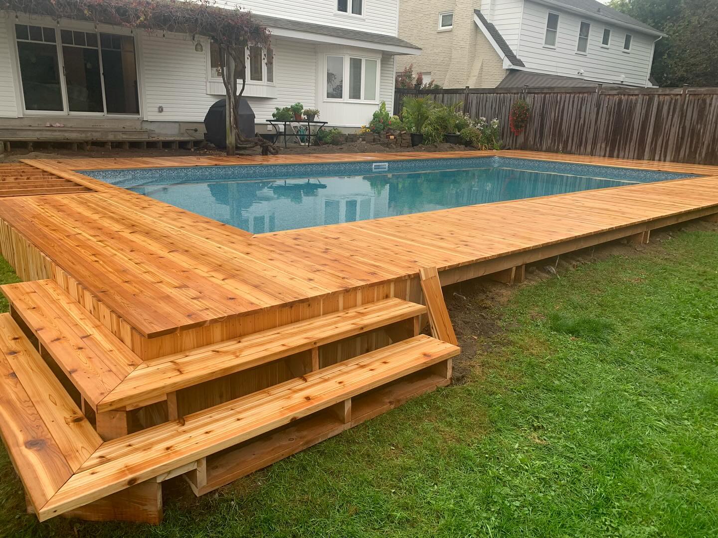 Deck & Porch Builder In Ottawa | J.O.Construction